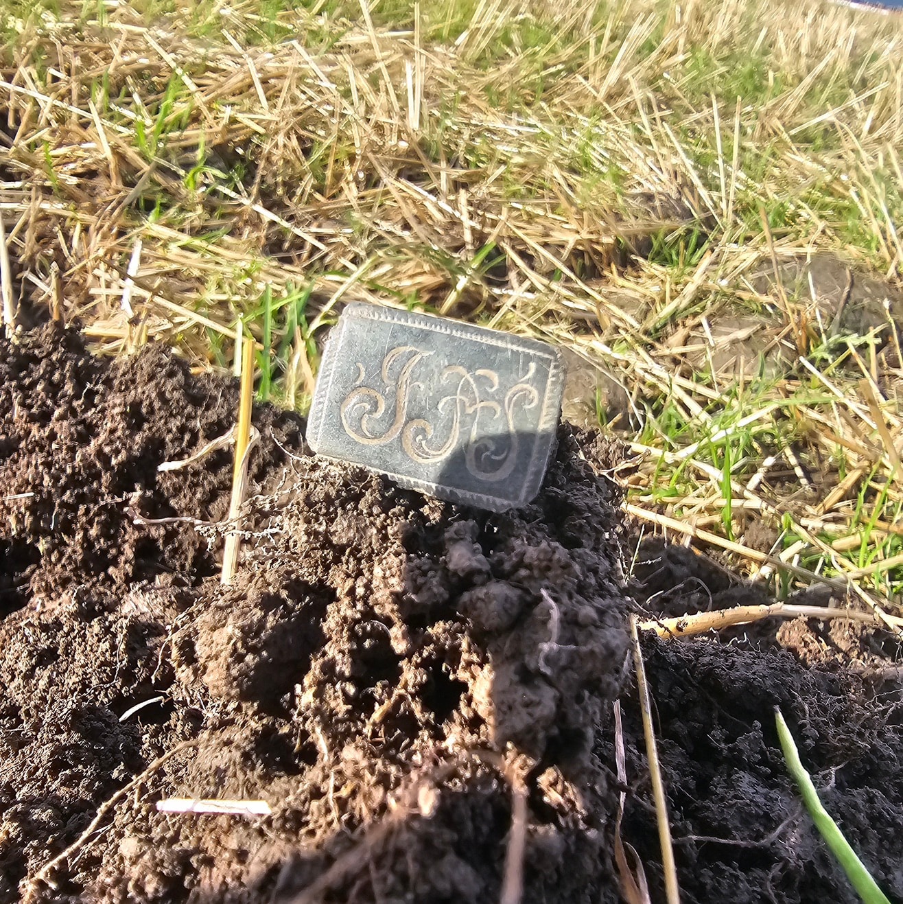 Signet — photo 3
